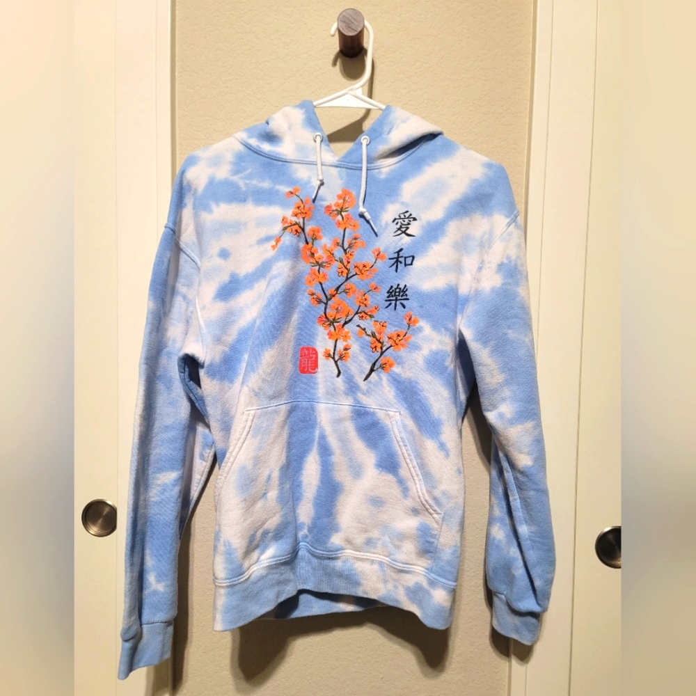 S Tie Dye Hoodie